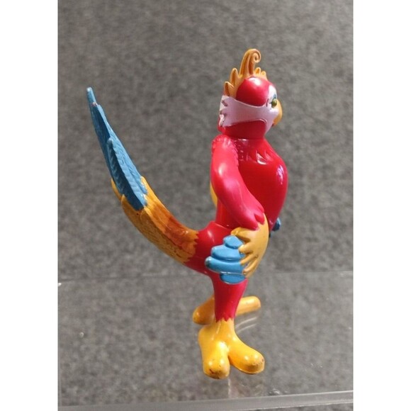 Rainforest Cafe Rio Red Macaw & Posing Elephant Movable Action Figure VTG 2000 - Picture 6 of 10